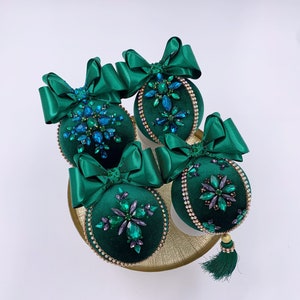 Emerald velvet christmas baubles with rhinestones. Cost for 1 pcs. Green Xmas decorations, Dark green tree decor set ornaments.