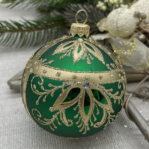 Handmade Green Glass Christmas Ornament – Elegant Christmas decor 2025– Luxury Holiday Tree Decoration – Vintage Style Bauble