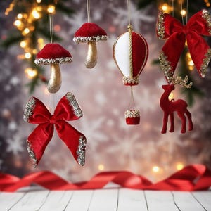 Red Christmas Ornament Set – Velvet and Wooden Tree Decorations with Bows, Reindeer, Hot Air Balloons & Mushrooms